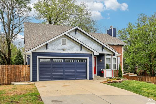 3810 14th Ct, Lawrence, KS, 66049-3522 | Card Image