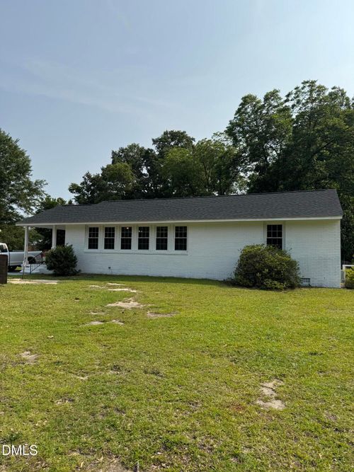 1316 North Dr, Goldsboro, NC, 27534-2342 | Card Image