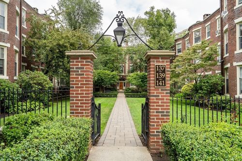 apt-6-141 Beaconsfield Rd, Brookline, MA, 02445-3311 | Card Image