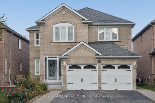 36 Field Thistle Dr, Brampton, ON, L6R3A6 | Card Image