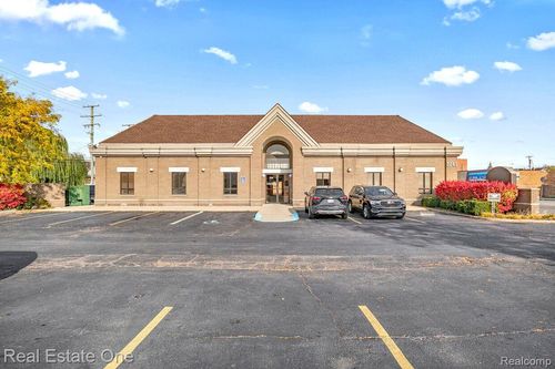 5245 Schaefer Rd, Dearborn, MI, 48126-3257 | Card Image