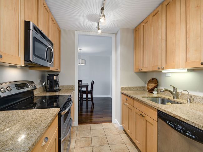 APT-3401 - 2626 N Lakeview Ave, Home with 2 bedrooms, 2 bathrooms and null parking in CHICAGO IL | Image 9