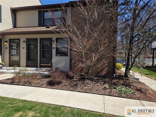 2001-40 Prospect St, Metuchen, NJ, 08840-2248 | Card Image