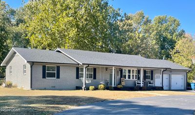 5949 Wall Street, House other with 3 bedrooms, 2 bathrooms and null parking in Joplin MO | Image 1