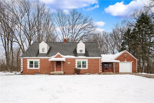 125 Merritt Dr, Butler, PA, 16001-2622 | Card Image