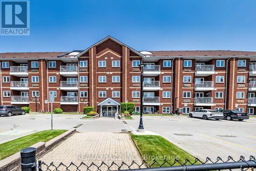 411-195 Lake Driveway W, Ajax, ON, L1S7H7 | Card Image
