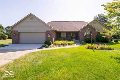 3763 N Strahl Dr, Greenfield, IN, 46140-8189 | Card Image