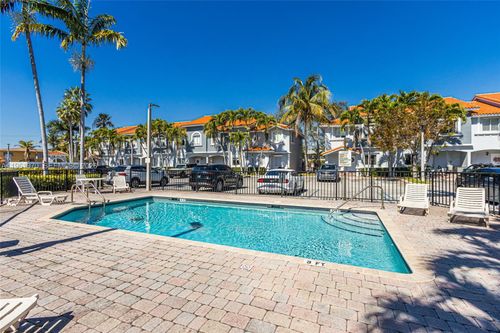 11647-11647 Ne 18th Dr, North Miami, FL, 33181-3201 | Card Image