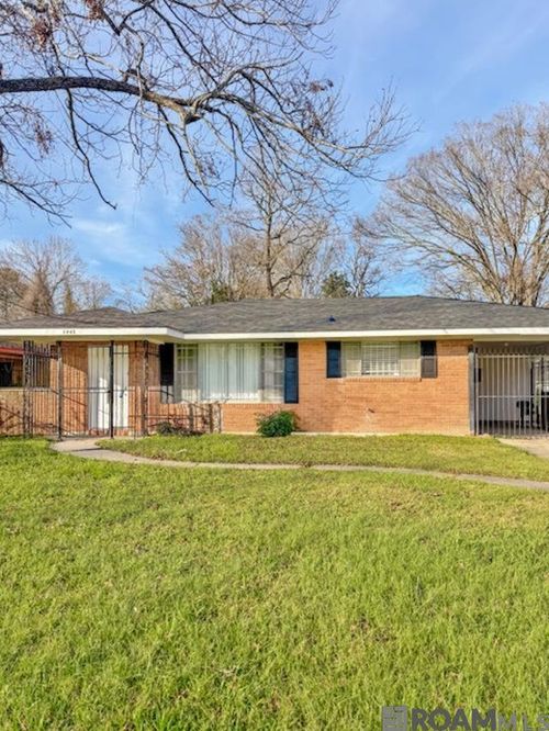 1945 77th Ave, Baton Rouge, LA, 70807-5504 | Card Image