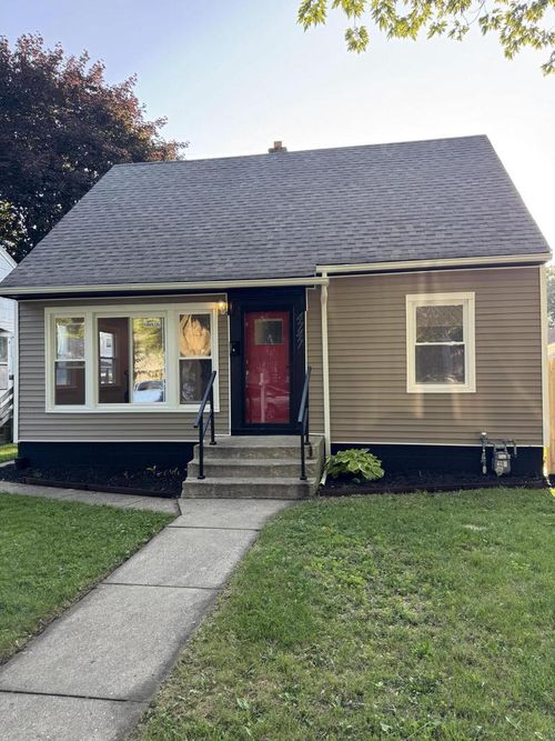 4747 N 23rd Street, Milwaukee, WI, 53209 | Card Image