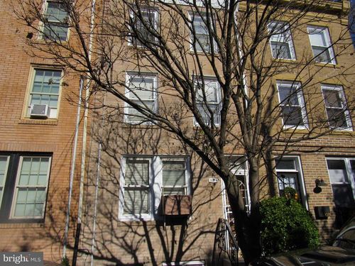 1033 Carpenter St, PHILADELPHIA, PA, 19147-3733 | Card Image