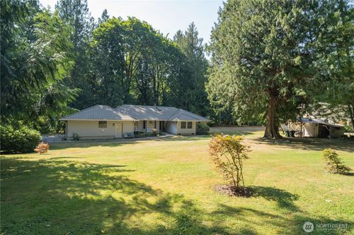 2102 Mark St Ne, Lacey, WA, 98516-3840 | Card Image