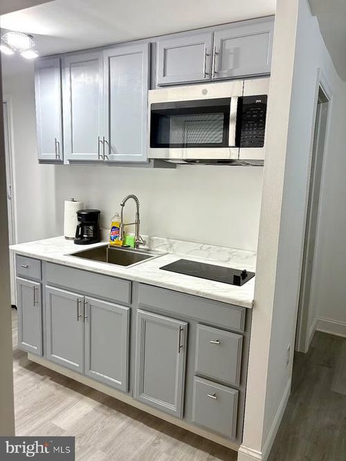 3603 Van Horn Way, BURTONSVILLE, MD, 20866-2002 | Card Image