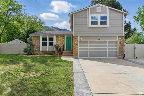 3354 E Rutland Pl, Cottonwood Heights, UT, 84121-5829 | Card Image