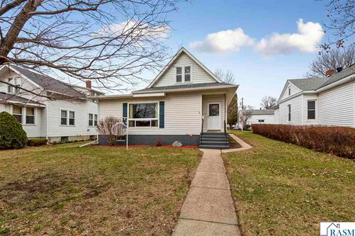 18 N Payne St, New Ulm, MN, 56073-1974 | Card Image
