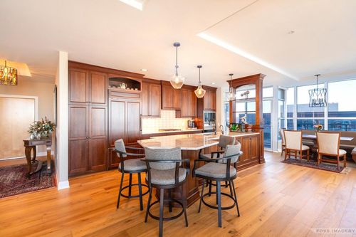 900-625 N Segoe Road, Madison, WI, 53705 | Card Image