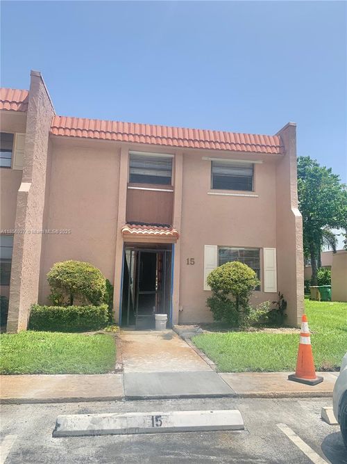 46-15 Cortez Way, Davie, FL, 33324-5432 | Card Image