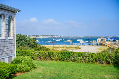 172 Irving Ave, Hyannis Port, MA, 02647 | Card Image