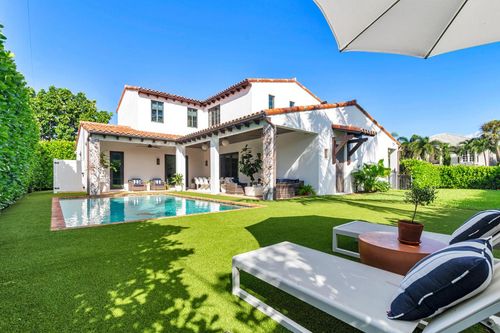 136 Santa Lucia Dr, West Palm Beach, FL, 33405-4130 | Card Image