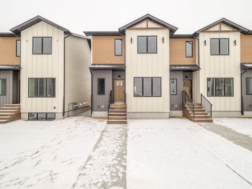 359 9 Street, Fort Macleod, AB, T0L0Z0 | Card Image