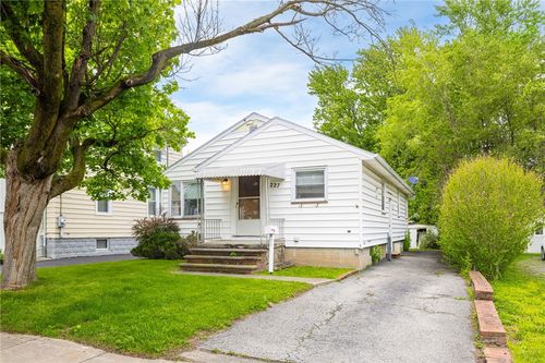227 E Chestnut Street, East Rochester, NY, 14445 | Card Image