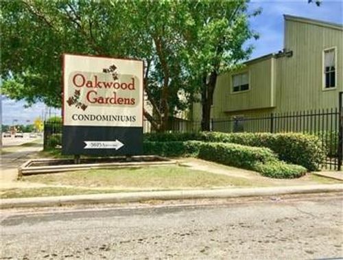 apt-815-5625 Antoine Dr, Houston, TX, 77091-4411 | Card Image