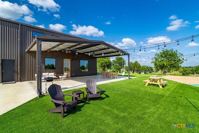 13852 Knob Hill Rd, Home with 4 bedrooms, 4 bathrooms and null parking in Rogers TX | Image 4