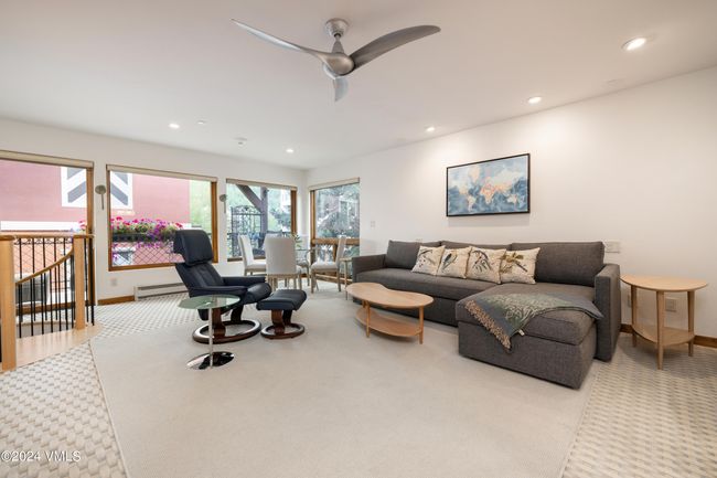 222 - 684 W Lionshead Cir, Condo with 5 bedrooms, 6 bathrooms and 2 parking in Vail CO | Image 5