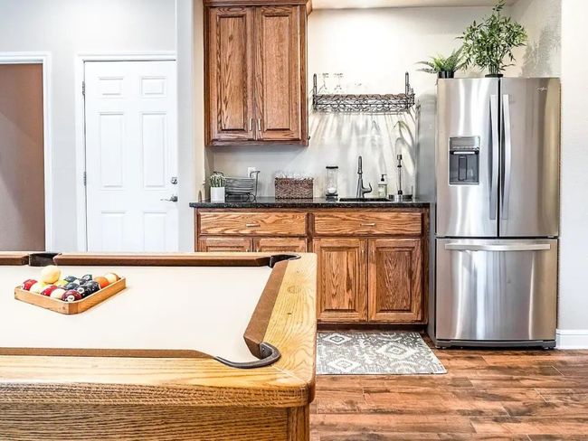16308 Lake Loop, House other with 4 bedrooms, 4 bathrooms and 4 parking in Austin TX | Image 6