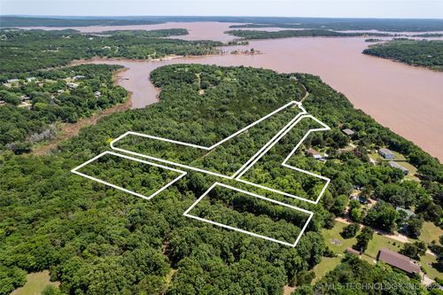 73 E Possum Trot Ln, Cleveland, OK, 74020-5756 | Card Image