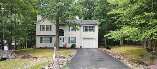 7111 Oakland Terrace, East Stroudsburg, PA, 18301 | Card Image