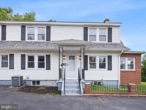 12 Wistar St, CLAYMONT, DE, 19703-3312 | Card Image