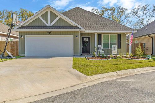 213 Camellia Dr, Cantonment, FL, 32533-8458 | Card Image
