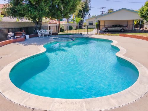 921 E Elmwood Ave, Burbank, CA, 91501-1531 | Card Image
