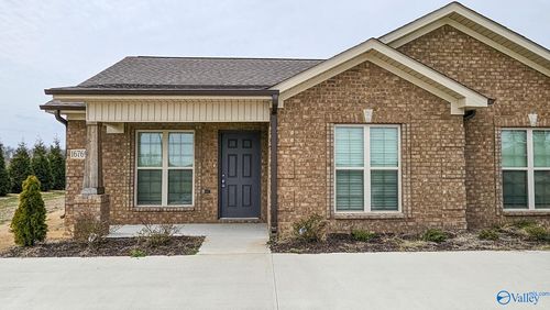 11-16771 Newby Chapel Rd, Athens, AL, 35613-6512 | Card Image