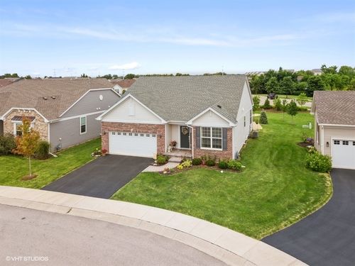11820 Zenk Ct, Huntley, IL, 60142 | Card Image