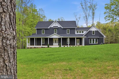 515 Noahs Landing Dr, BUMPASS, VA, 23024-4839 | Card Image