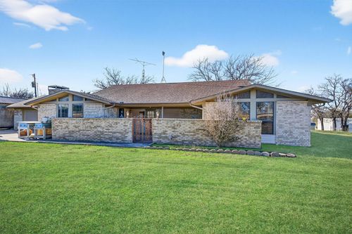 1839 County Road 121, Gainesville, TX, 76240-1659 | Card Image