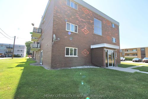 1-16 Holland St, Saint Thomas, ON, N5R4S2 | Card Image