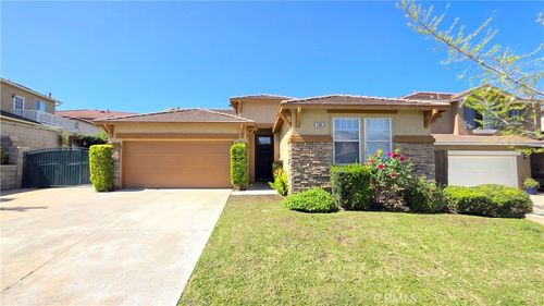 3196 Hannover St, Corona, CA, 92882 | Card Image