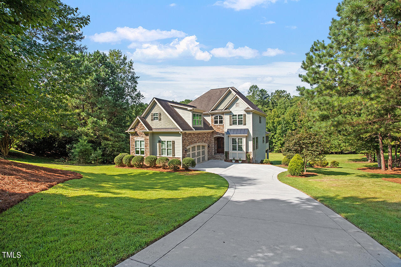 Quiet Ridge Cir, Raleigh, NC 27614