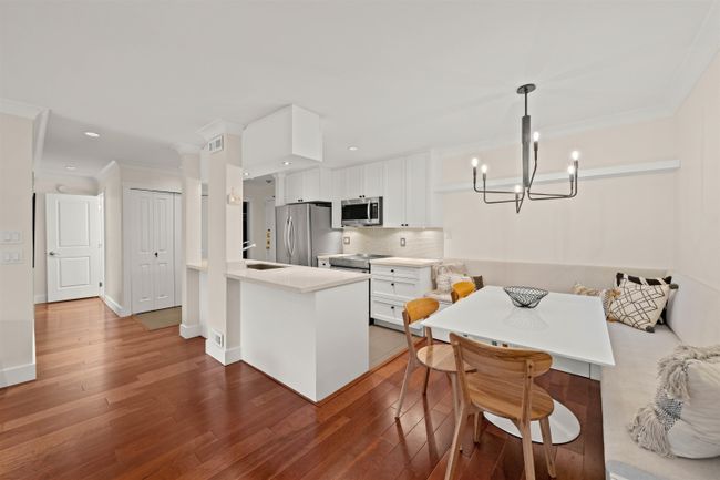 209 - 1235 W 15 Th Avenue, Condo with 2 bedrooms, 2 bathrooms and 1 parking in Vancouver BC | Image 8