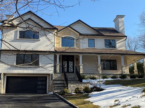 120 Peninsula Dr, Port Jefferson, NY, 11777-1111 | Card Image