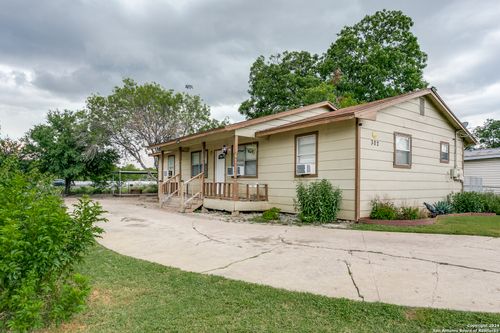302 Guanajuato, San Antonio, TX, 78237-4239 | Card Image