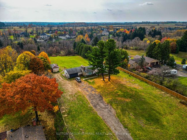 5495 King Rd, House other with 3 bedrooms, 1 bathrooms and 16 parking in Nobleton ON | Image 4