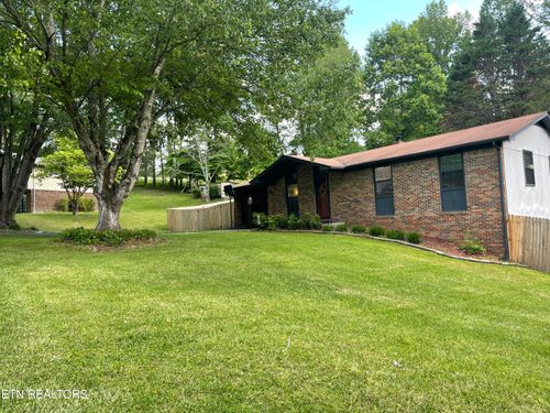 187 Madison Cir, Harrogate, TN, 37752-7915 | Card Image