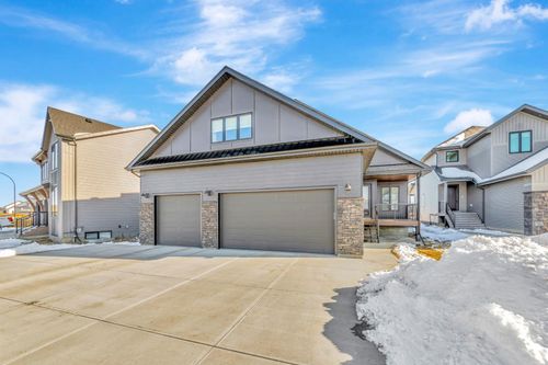 1807 60a Avenue Close, Lloydminster, AB, T9V3S3 | Card Image