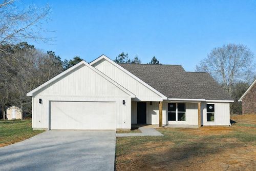 105 Summit Dr, Carriere, MS, 39426-7666 | Card Image