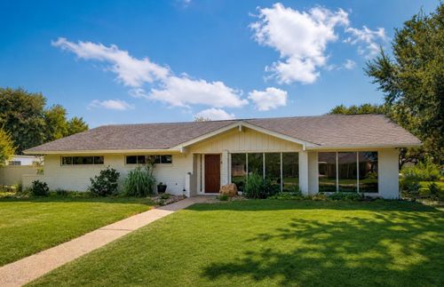2509 Hutchins Ln, El Campo, TX, 77437-2115 | Card Image