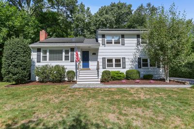 296 Bulkley Drive, House other with 3 bedrooms, 2 bathrooms and null parking in Fairfield CT | Image 3